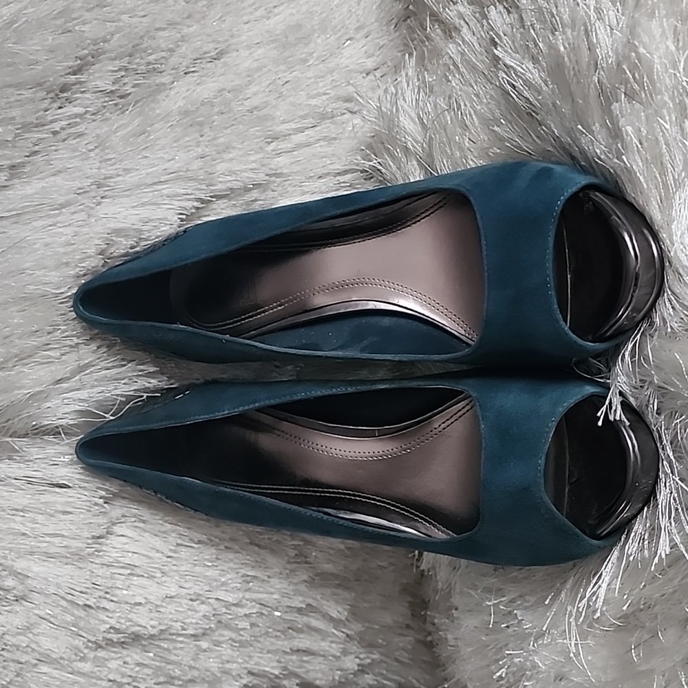 Navy Blue high suede heel shoe